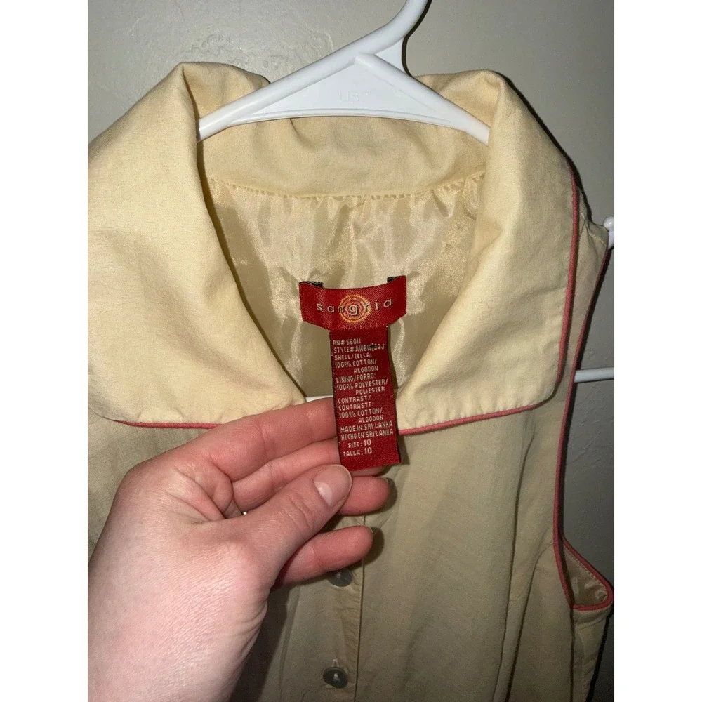 Sangria Yellow Cotton Belted Shirt Dress Paris Border Print Rose Houses - Picture 3 of 7